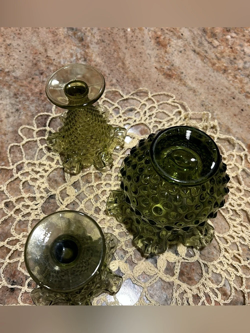 Fenton Forest Green Raised Hobnail Glass Vase Set (3) Flawless pieces. 4”&4.50”